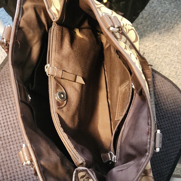 Coach Brown Signature Stripe Drawstring Carryall with Dark Brown Trim - Picture 7 of 10